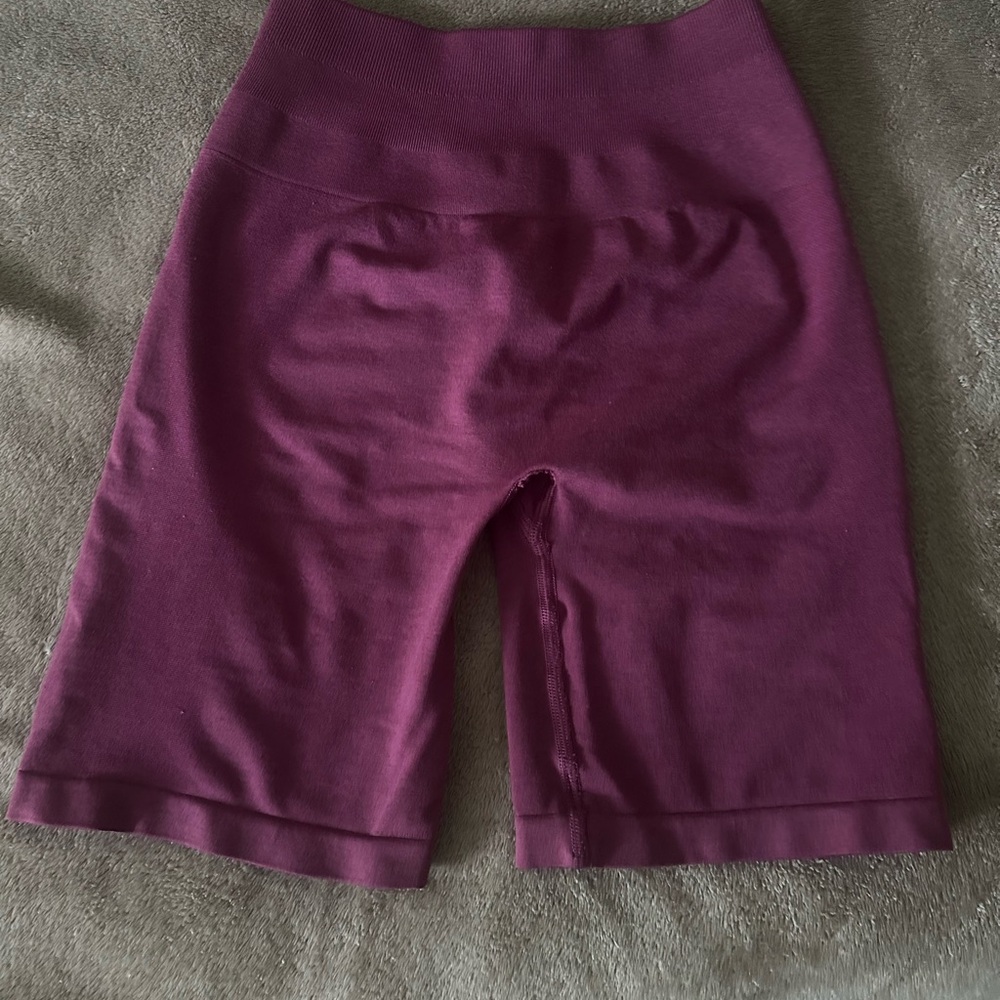 Alphalete Purple scrunch gym shorts